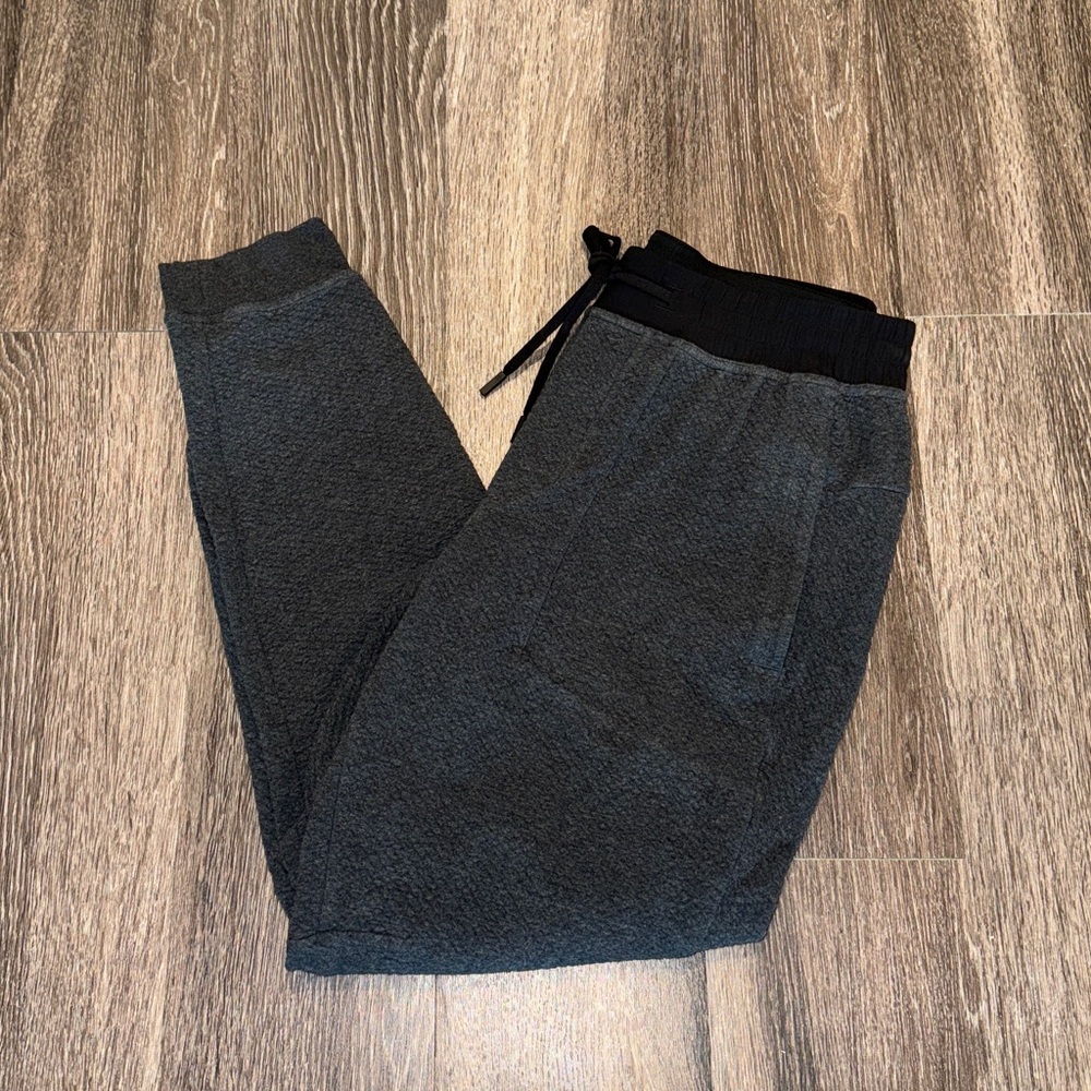 Lululemon At Ease Joggers